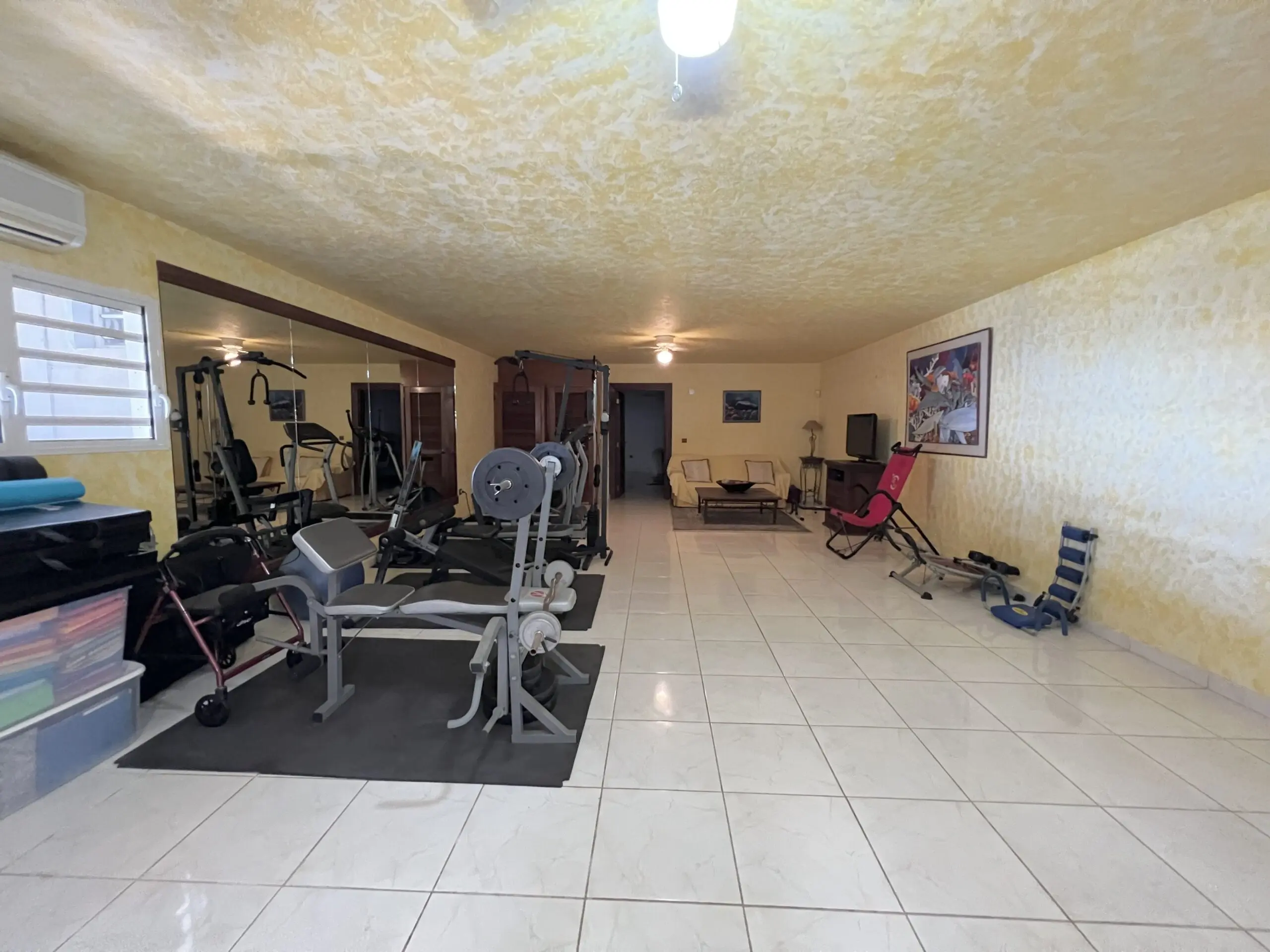 img-location