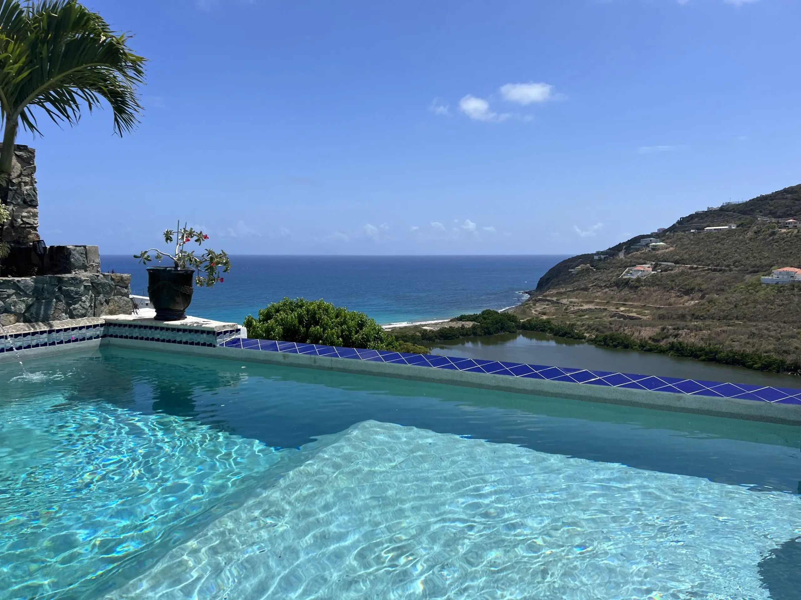 img-location